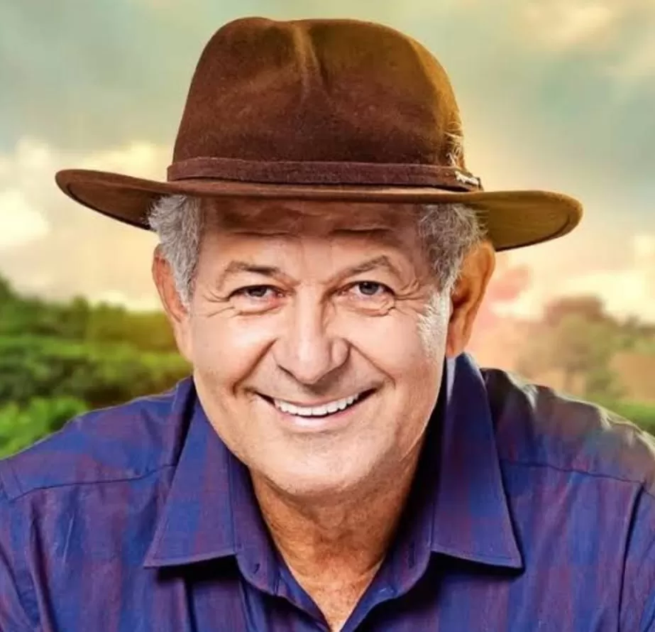 “Neste Natal, que a luz do nascimento de Jesus Cristo aqueça os corações, fortaleça a fé e renove a esperança em dias melhores. Que cada lar seja envolvido por paz, amor, união e gratidão.