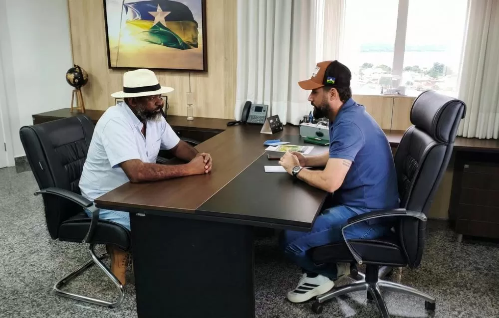 Deputado Nim Barroso recebe vereador Buiu de Urupá em agenda por recursos para o município