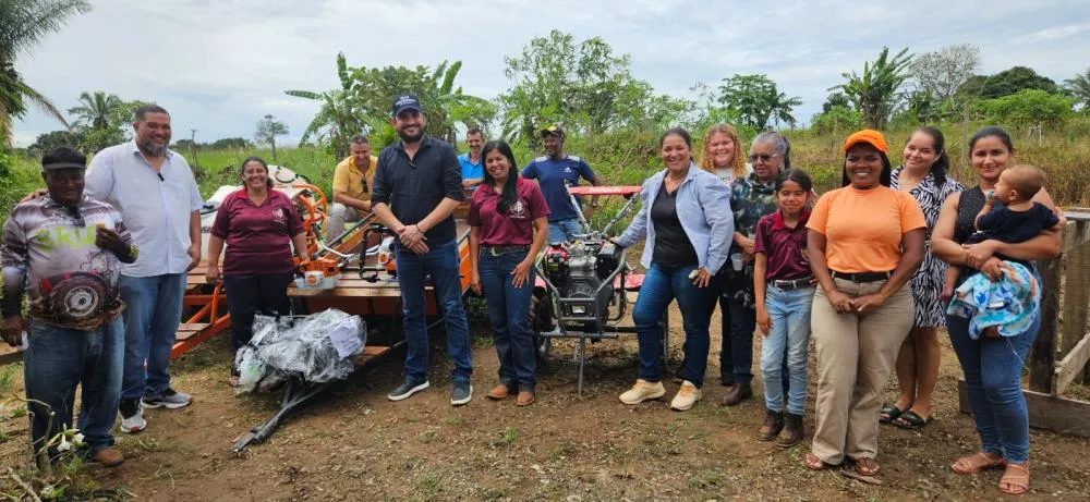 Deputado Jean Mendonça fortalece agricultura familiar com entrega de implementos em Alta Floresta D’Oeste