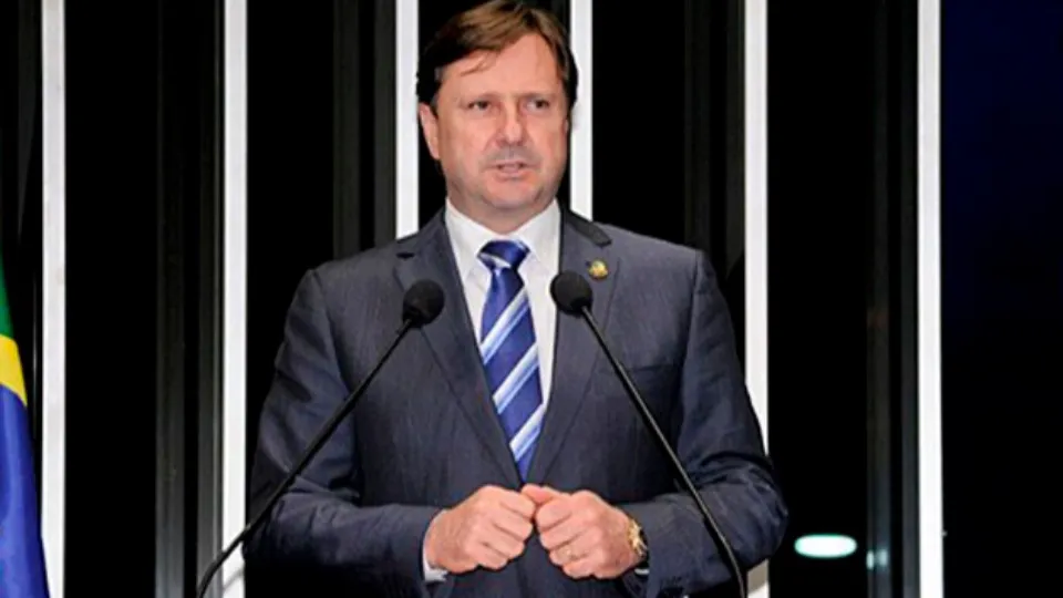 Decisão do STF Inocenta Acir Gurgacz e Restabelece Seus Direitos Políticos