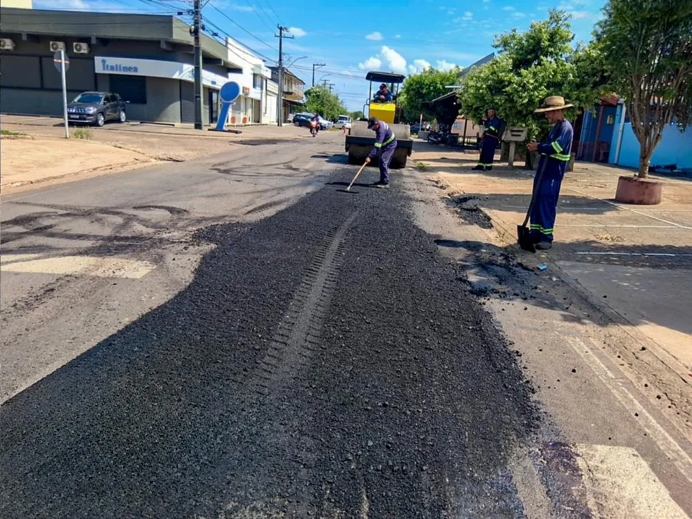 Prefeitura intensifica operação tapa-buracos e amplia atendimento nos bairros de Ji-Paraná