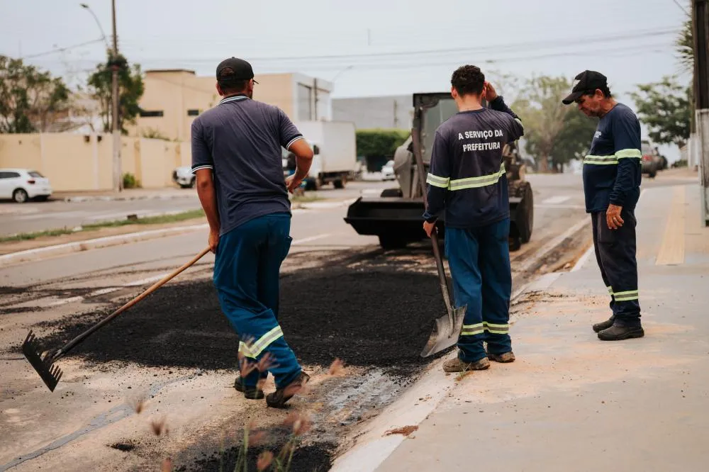 Prefeitura intensifica operação Tapa-Buracos em ruas de Ji-Paraná