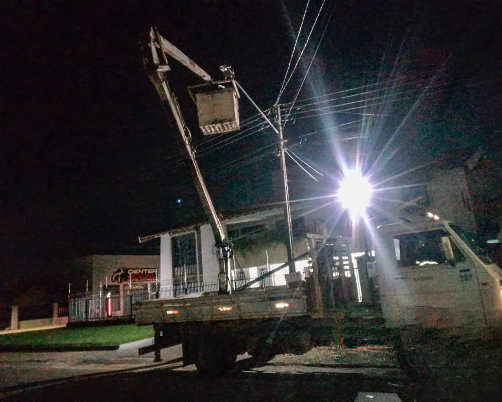 Prefeitura intensifica força-tarefa de manutenção da iluminação pública em Ji-Paraná