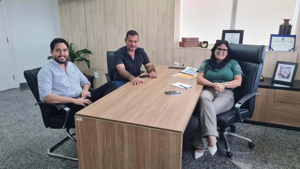Deputado Estadual Jean Mendonça busca recursos para aquisição de ambulância para Vale do Anari