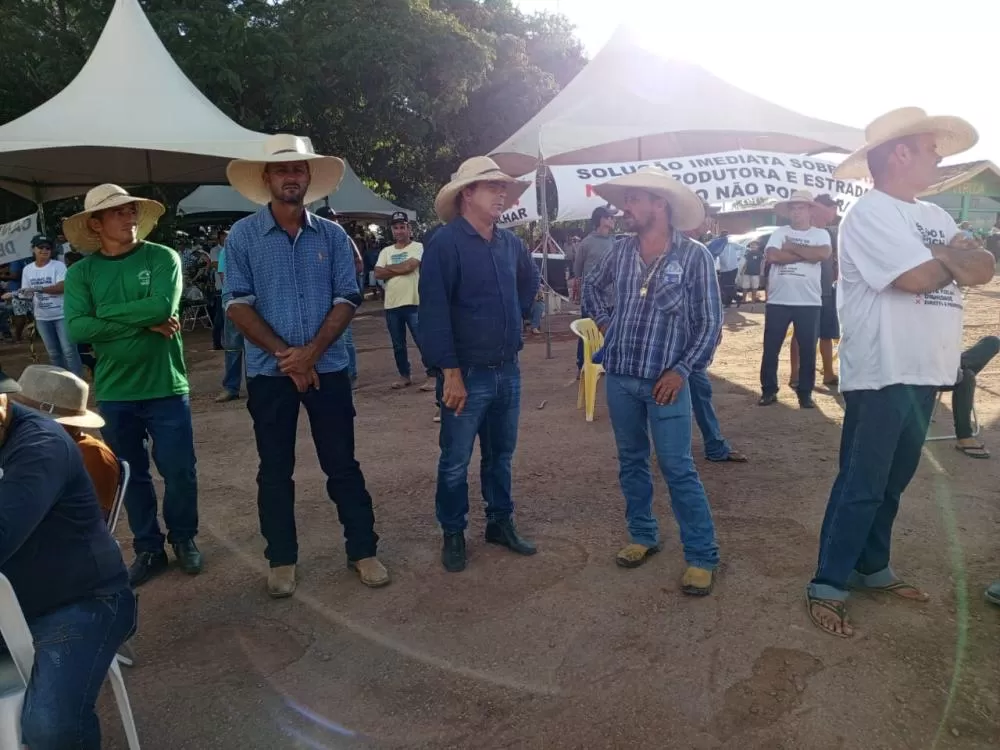 Ex-Prefeito de Buritis Participou da Manifestação pela Liberação do GTA do Gado