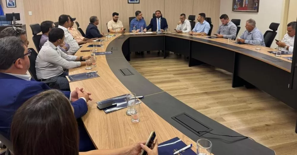 Laerte Gomes participa de reunião com governador Marcos Rocha e reforça parceria em prol dos municípios de Rondônia