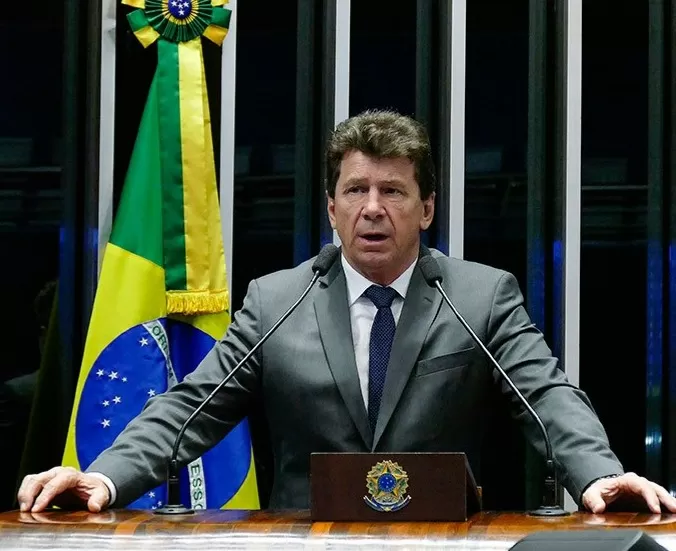Proposta que libera Ivo Cassol para ser candidato foi votada e aprovada pelo senado