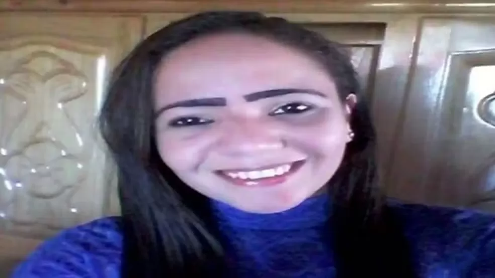 FEMINICÍDIO - Mulher é morta a golpes de navalha em Ji-Paraná.