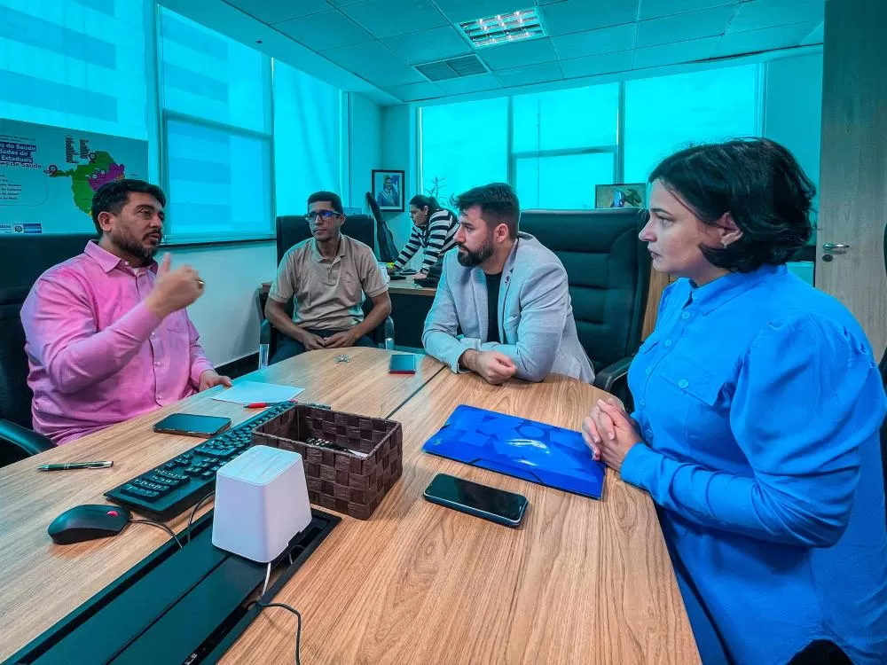 Deputado Nim Barroso acompanha projetos em andamento na Secretaria de Saúde de Rondônia