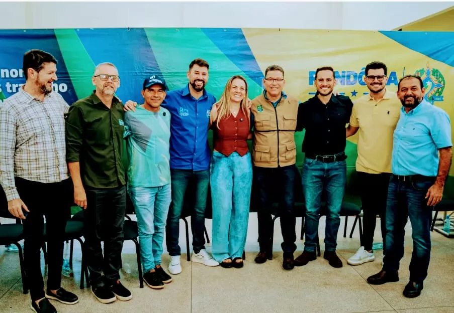 Prefeito de Ji-Paraná e Governador de Rondônia Inauguram Novas Instalações da Escola 13 de Maio