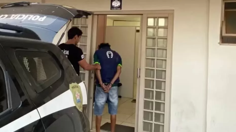 Homem é preso acusado de estuprar a própria filha 11 anos e seguiram até os 14 anos