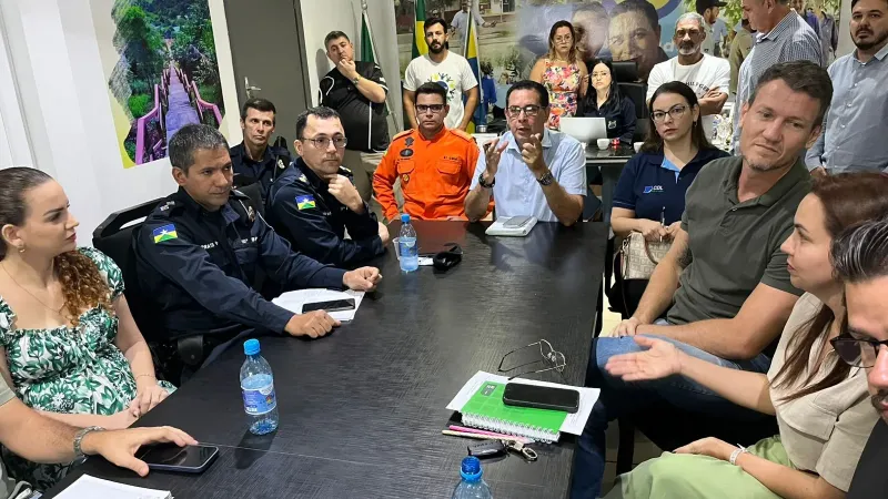 Prefeito Aldo Júlio anuncia que buscará recursos para instalação de “pardais” no trânsito de Rolim de Moura